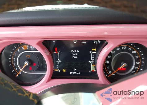 2024 Jeep Wrangler 4-Door Sahara 4X4 z USA, uszkodzony, nr VIN 1C4PJXEN3RW114464